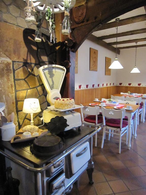 Henriette Davidis Hotel